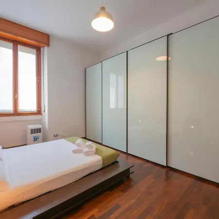 Xenia - Classical In Station Apartament Mediolan